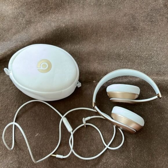 Beats by Dr. Dre Studio 2 Wireless Over Ear Headphones